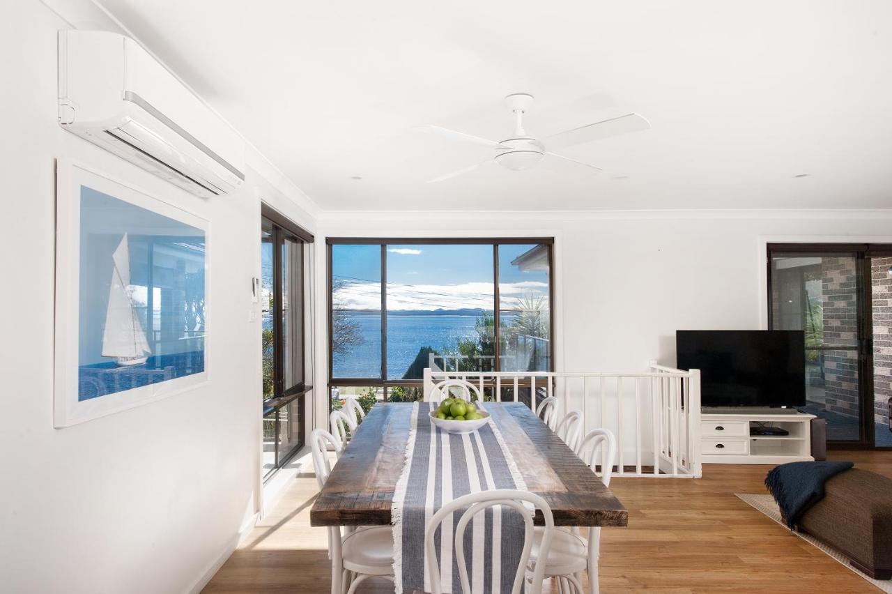 Dutchie'S Dream - Glorious Views And Opposite Dutchies Beach Nelson Bay Luaran gambar
