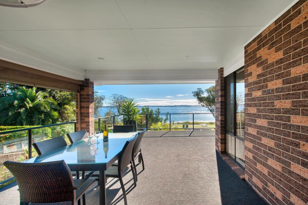 Dutchie'S Dream - Glorious Views And Opposite Dutchies Beach Nelson Bay Luaran gambar