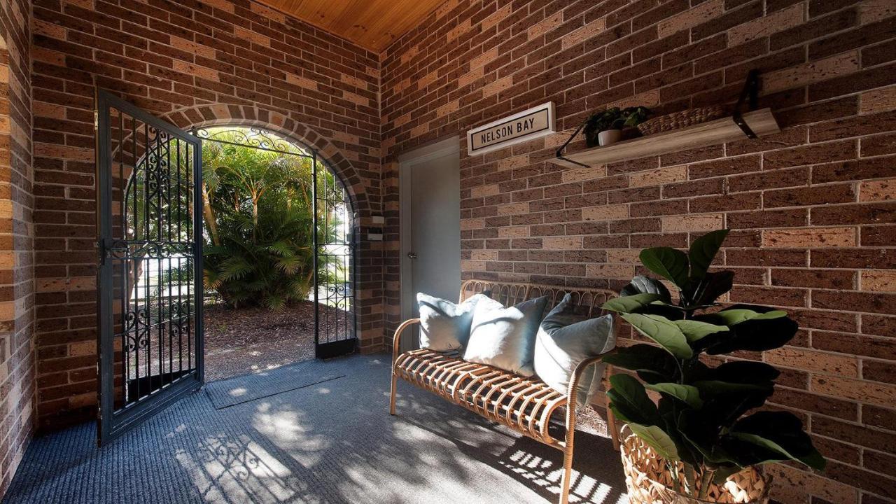 Dutchie'S Dream - Glorious Views And Opposite Dutchies Beach Nelson Bay Luaran gambar